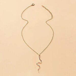 Retro Snake Pendant Necklace Fashionable Sweater Chain for Women Unique Necklace